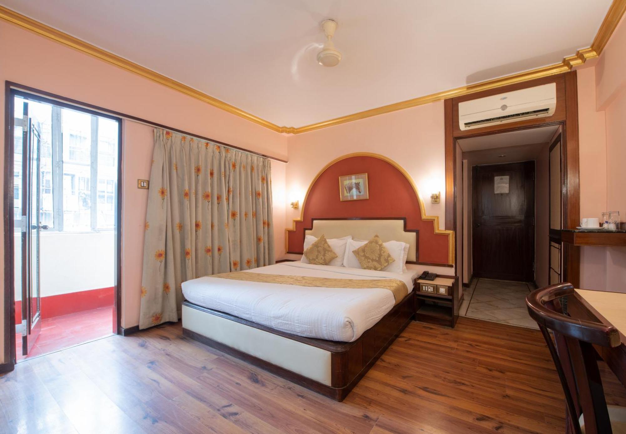 Nahar Heritage Hotel Bangalore Bagian luar foto
